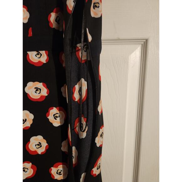 ELLE Women’s Salsa Floral A-Line Dress Black W/Red White Flowers Size 16 - Picture 1 of 5